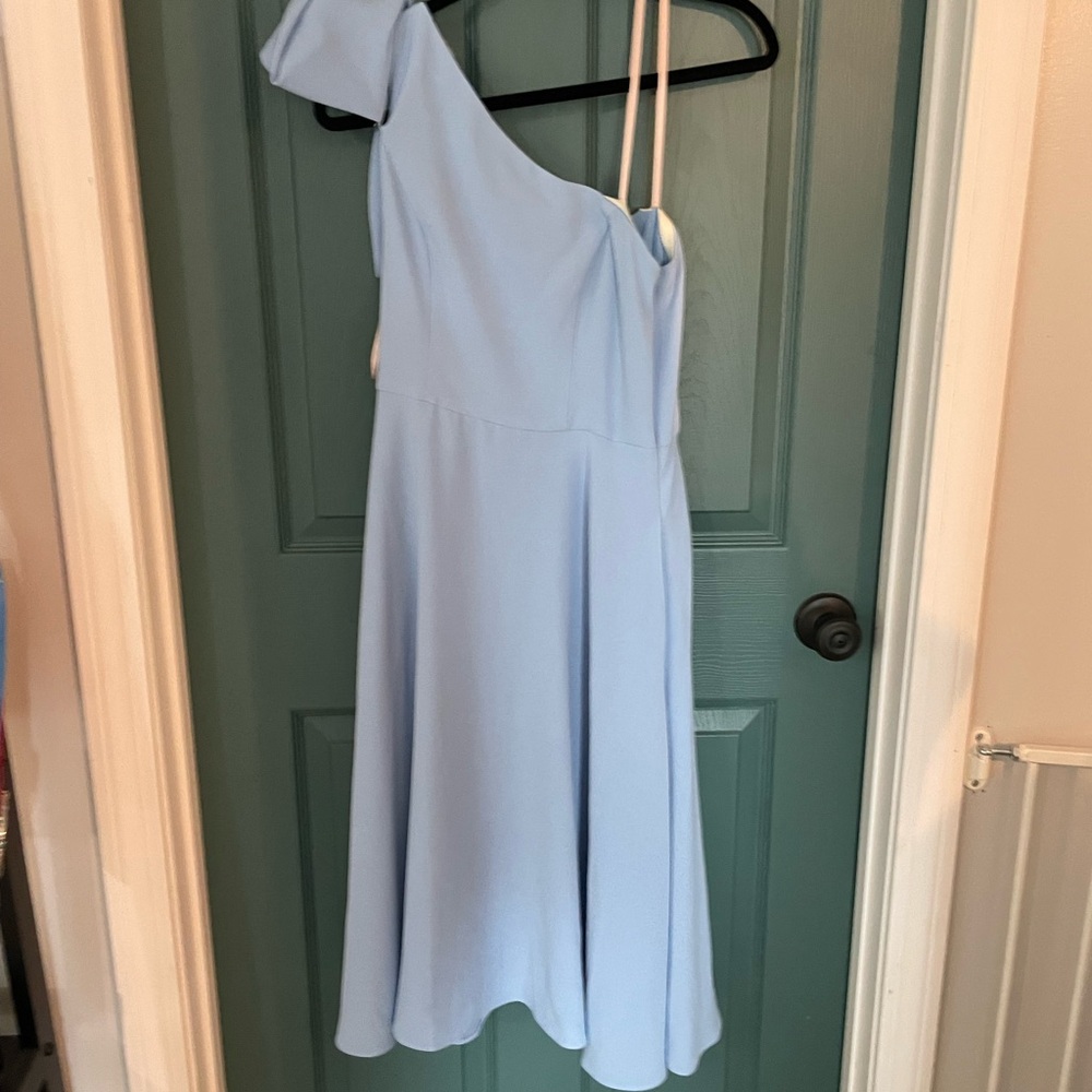 Elegant Light Blue One-Shoulder Dress